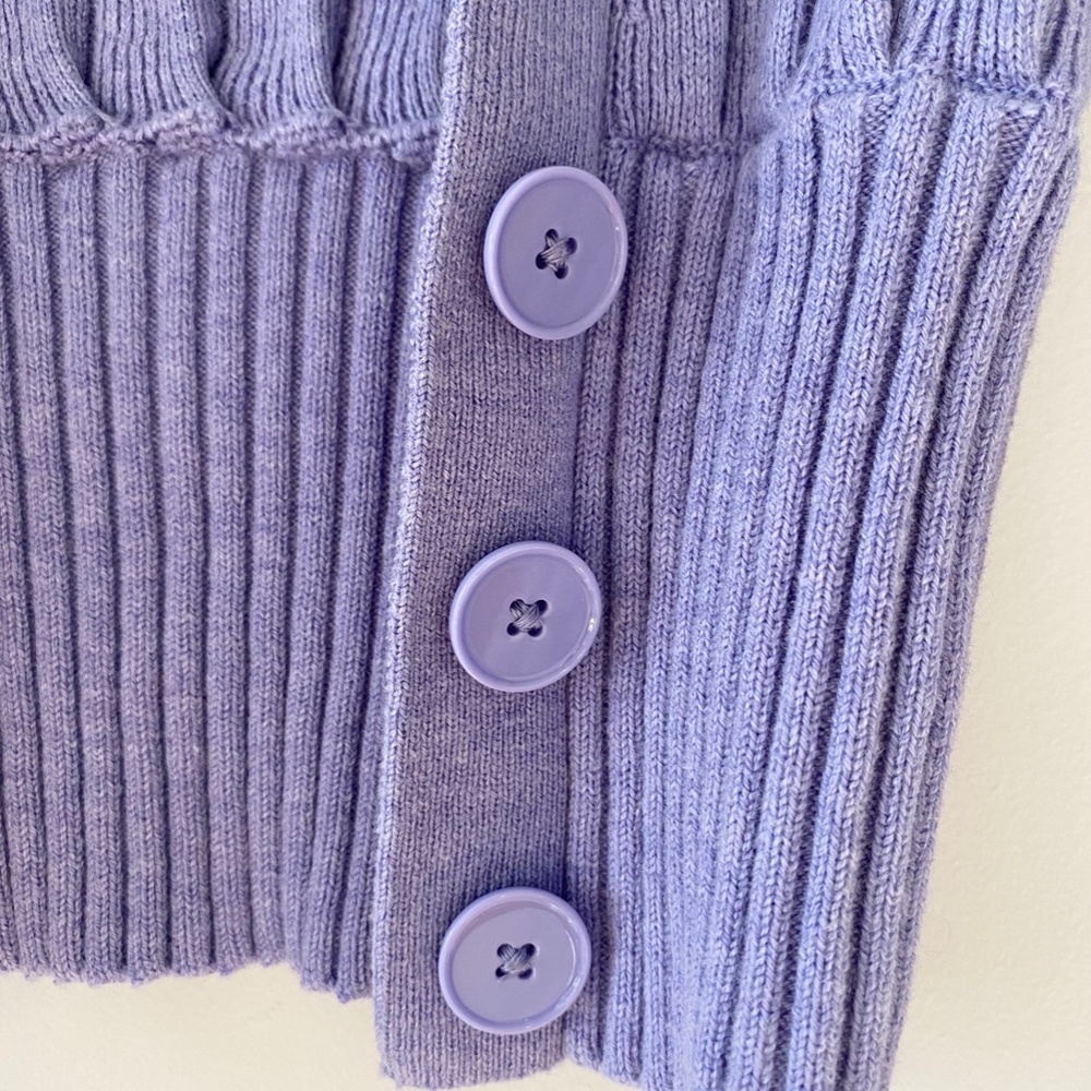 Aritzia Wilfred Plunge Cardigan in PALE VIOLET - Picture 7 of 9